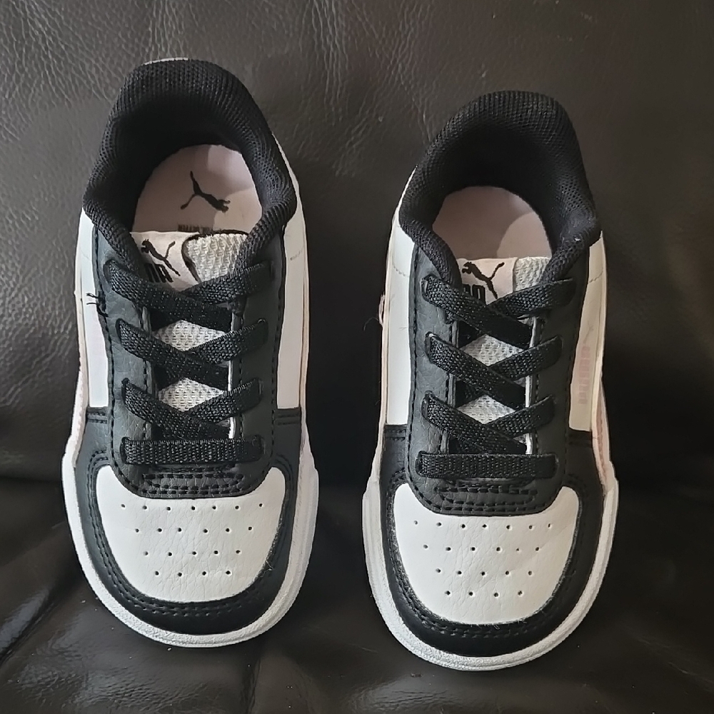 Toddler US6C 6 Puma Kids Black, Pink, and White Sneakers Girls